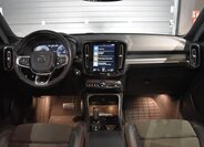 Volvo XC40 SUV 2,0 l 140 kw