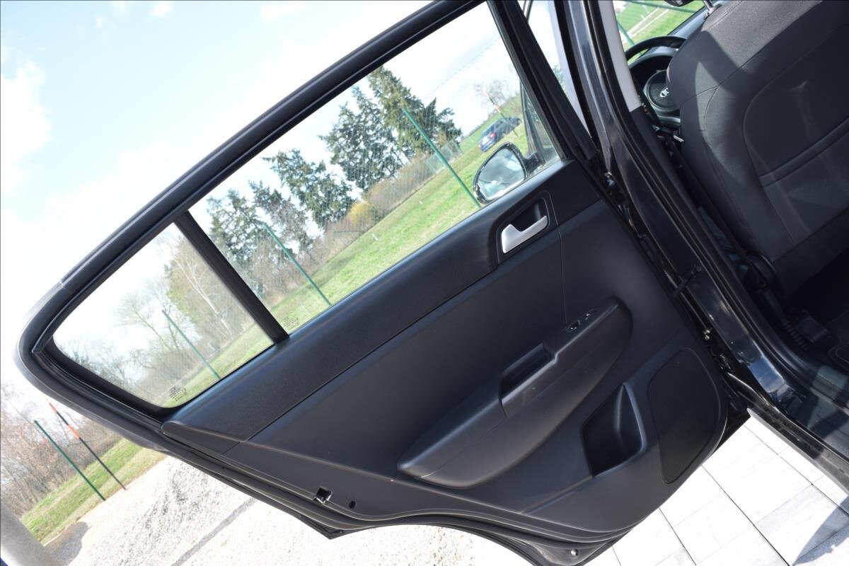 KIA Sportage SUV / Terénní 1,7 l 85 kw