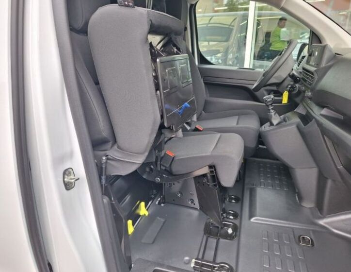 Peugeot Expert Skříň 2,0 l 106 kw