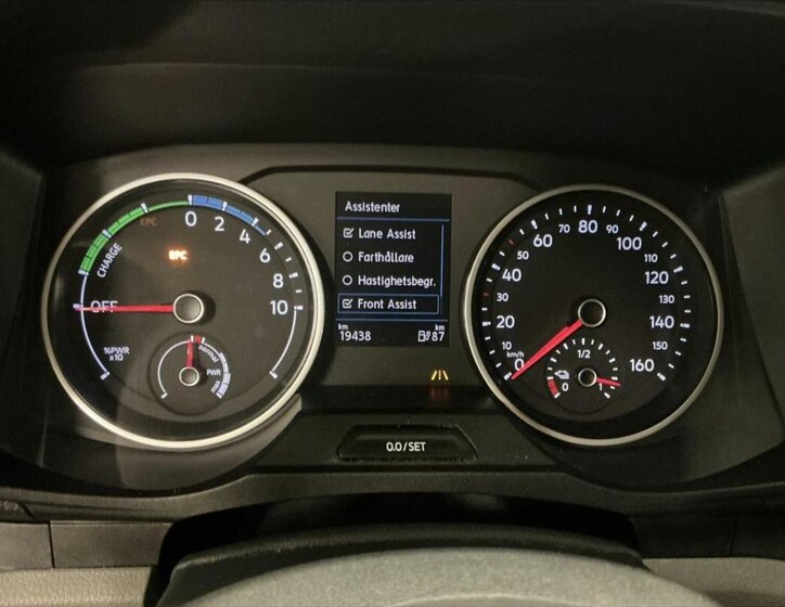 Volkswagen Crafter 9