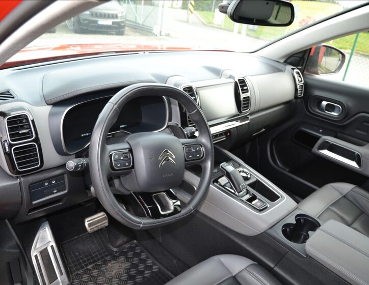 Citroën C5 Aircross SUV / Terénní 1,6 l 133 kw
