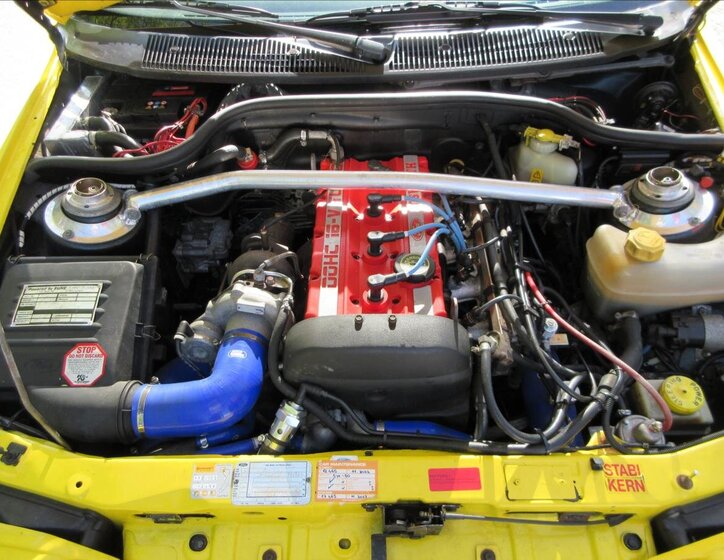Ford Escort Hatchback 2,0 l 235 kw