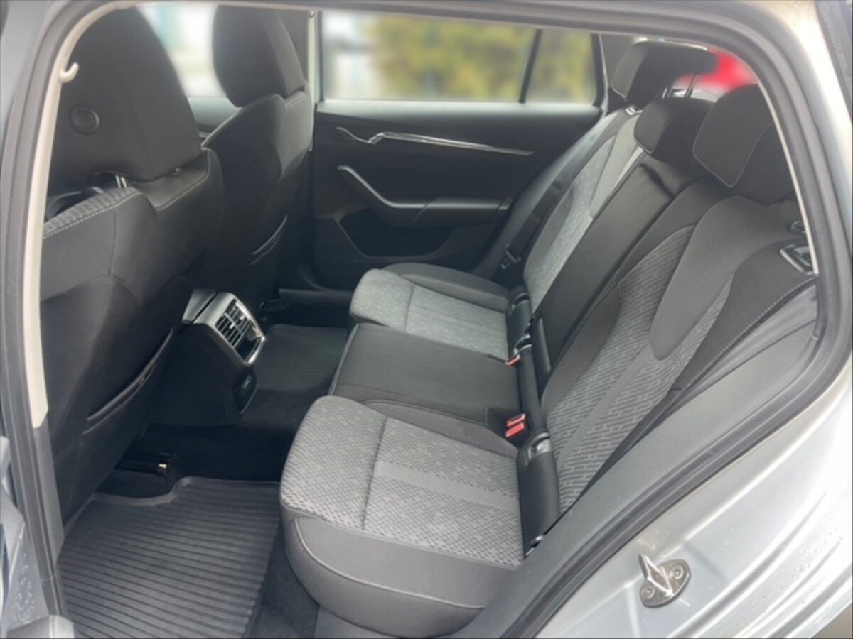 Škoda Octavia Kombi 1,5 l 110 kw