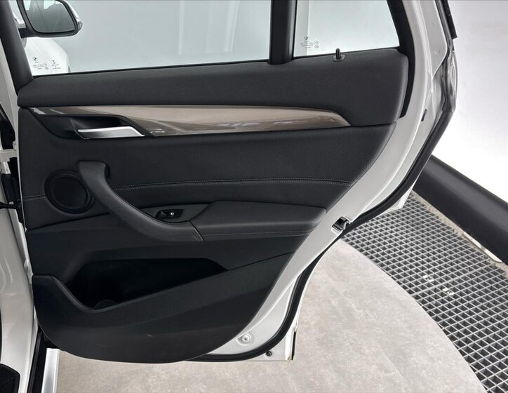 BMW X1 SUV / Terénní 2,0 l 140 kw