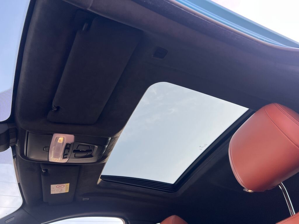 BMW X6 SUV / Terénní 4,4 l 512 kw