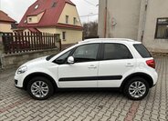 Suzuki SX4 Hatchback 1,6 l 88 kw