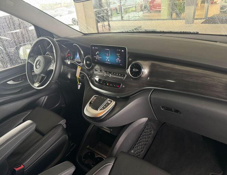 Mercedes-Benz Třídy V 17