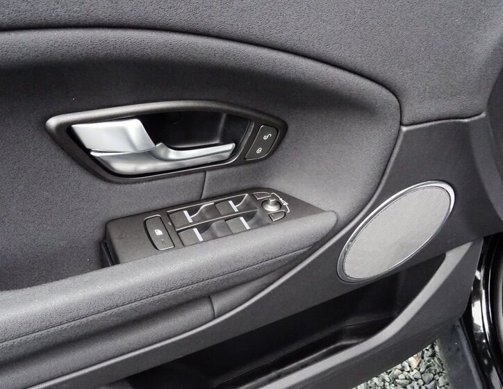 Land Rover Range Rover Evoque 15