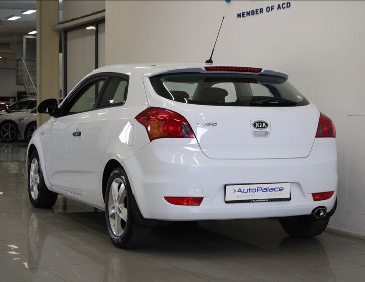KIA Ceed Hatchback 1,4 l 80 kw