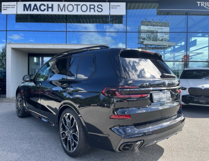 BMW X7 5