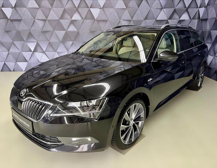 Škoda Superb 1