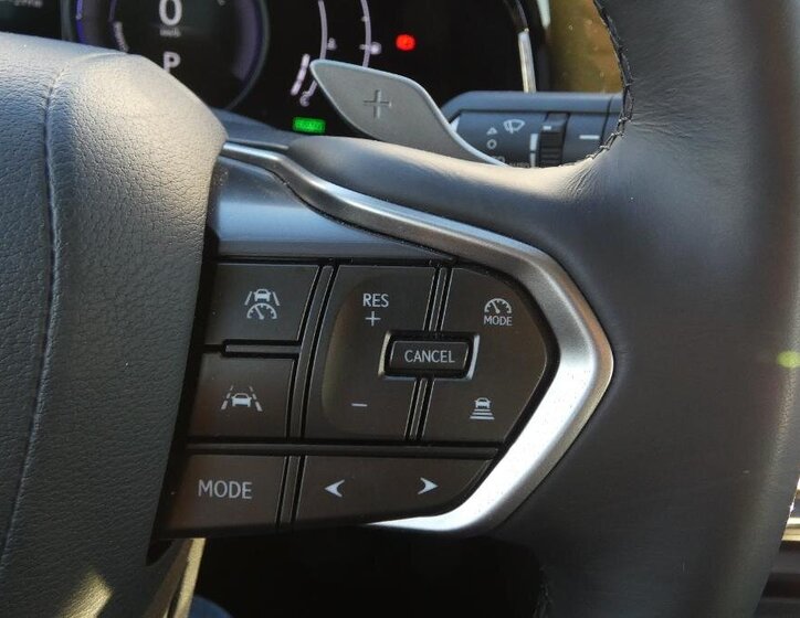 Lexus NX 350h SUV 2,5 l 140 kw