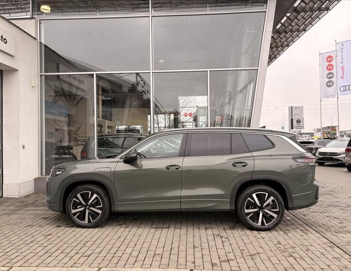 Volkswagen Tayron SUV / Terénní 1,5 l 150 kw