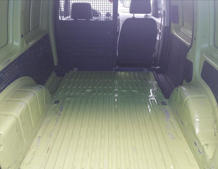 Volkswagen Caddy Pick-up 1,6 l 75 kw