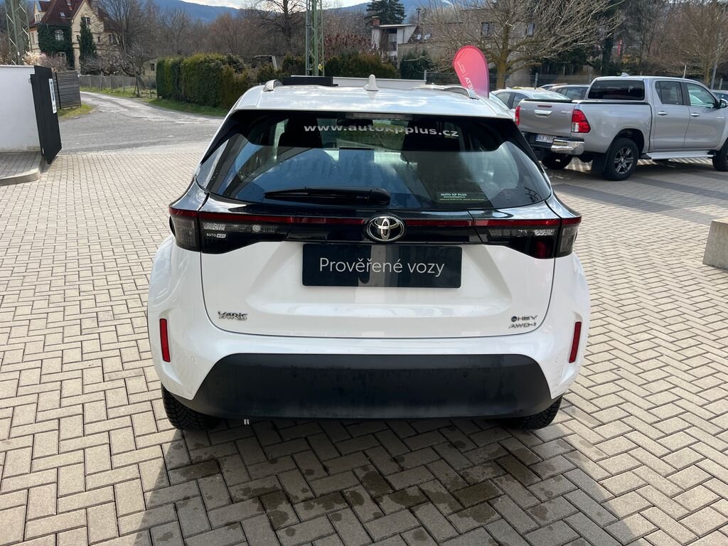 Toyota Yaris Cross SUV / Terénní 1,5 l 68 kw