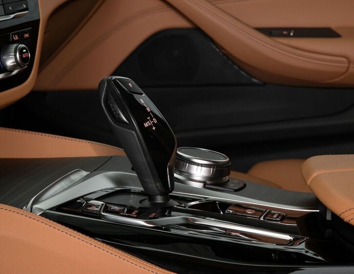 BMW Řada 5 Kombi 3,0 l 245 kw