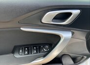 KIA Ceed Kombi 1,5 l 117 kw