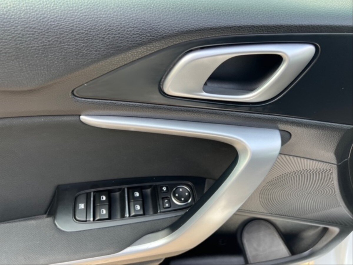 KIA Ceed Kombi 1,5 l 117 kw