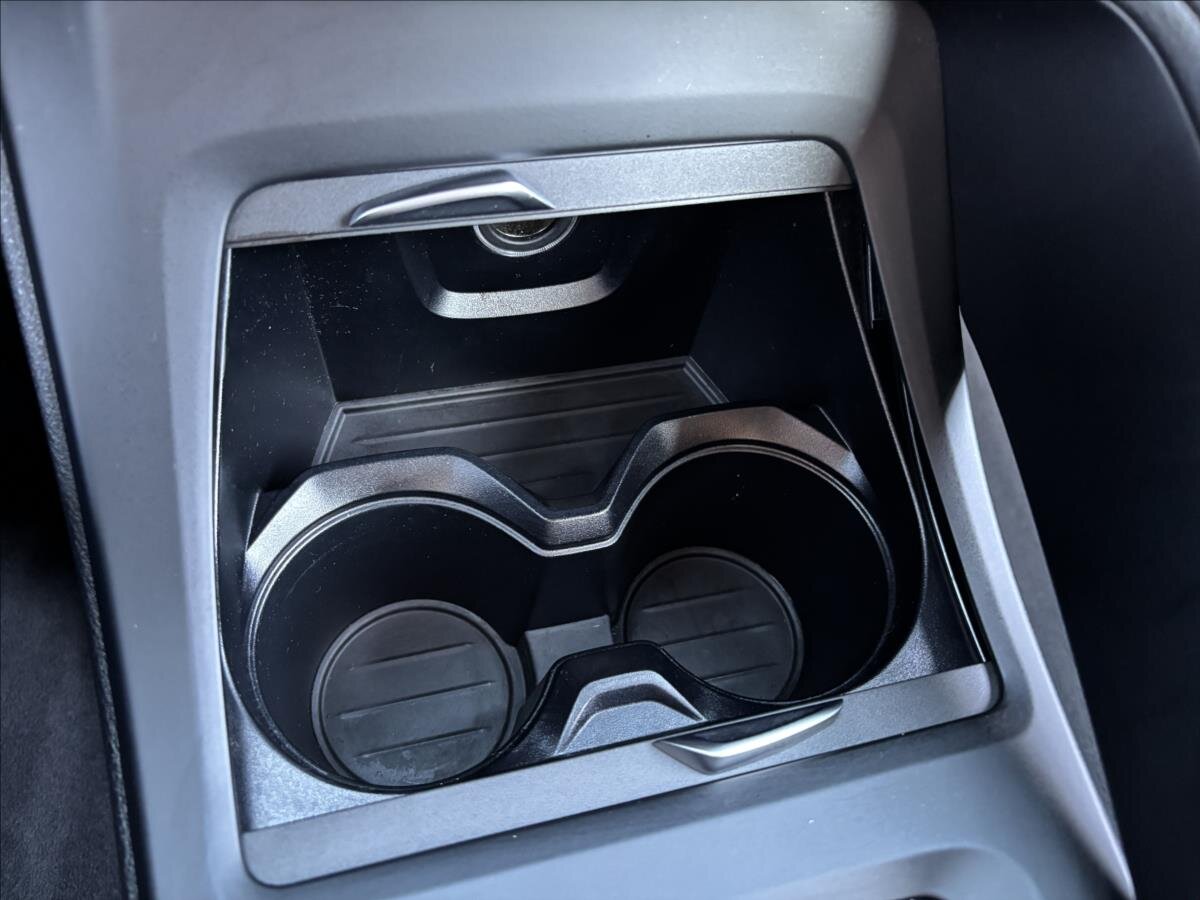 BMW X1 SUV / Terénní 2,0 l 131 kw