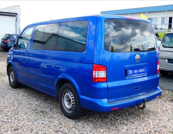 Volkswagen Multivan 6