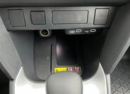 Toyota Yaris Cross 23