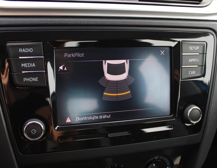 Škoda Rapid Liftback 999,0 81 kw