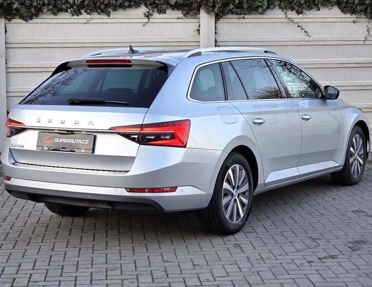 Škoda Superb Kombi 2,0 l 110 kw