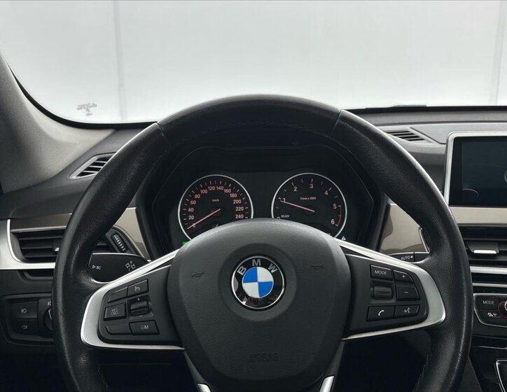 BMW X1 SUV / Terénní 2,0 l 140 kw