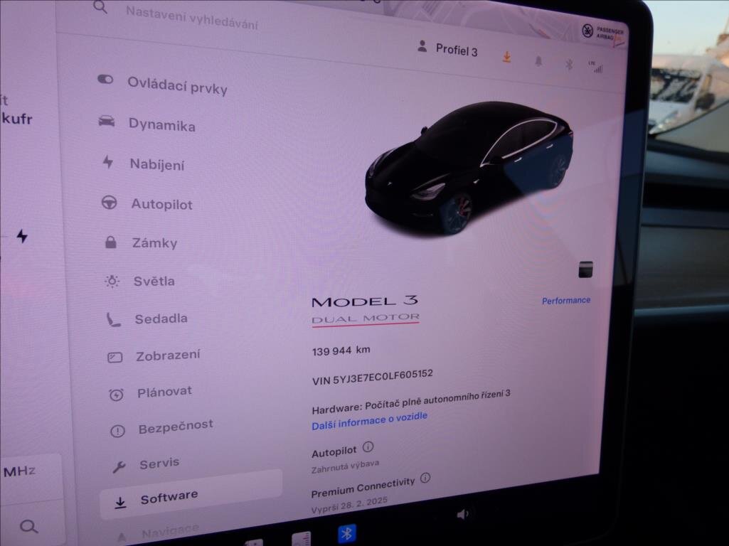 Tesla Model 3 Sedan 0,0 377 kw