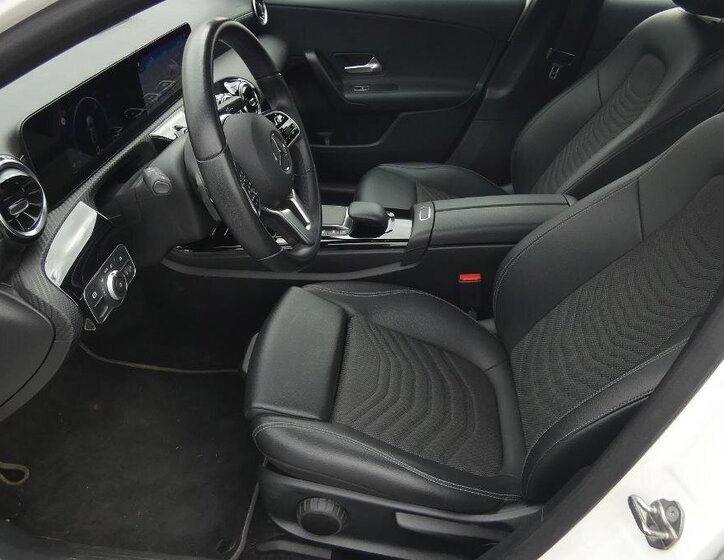 Mercedes-Benz Třídy A Sedan / Limuzína 2,0 l 85 kw
