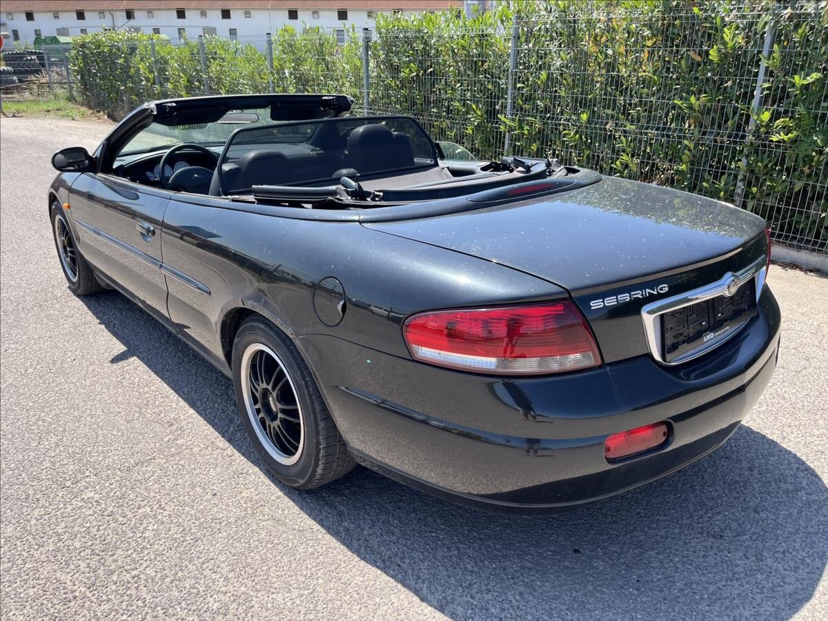 Chrysler Sebring Kabriolet 2,0 l 104 kw