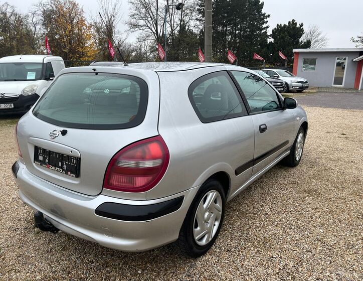 Nissan Almera 8