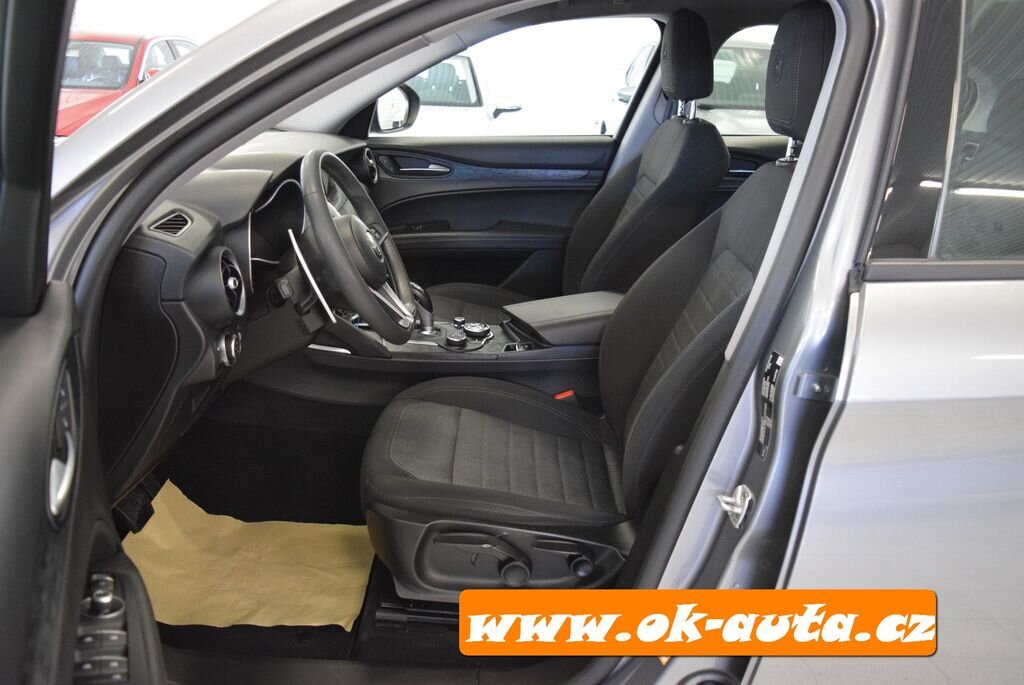 Alfa Romeo Stelvio SUV 0,0 150 kw