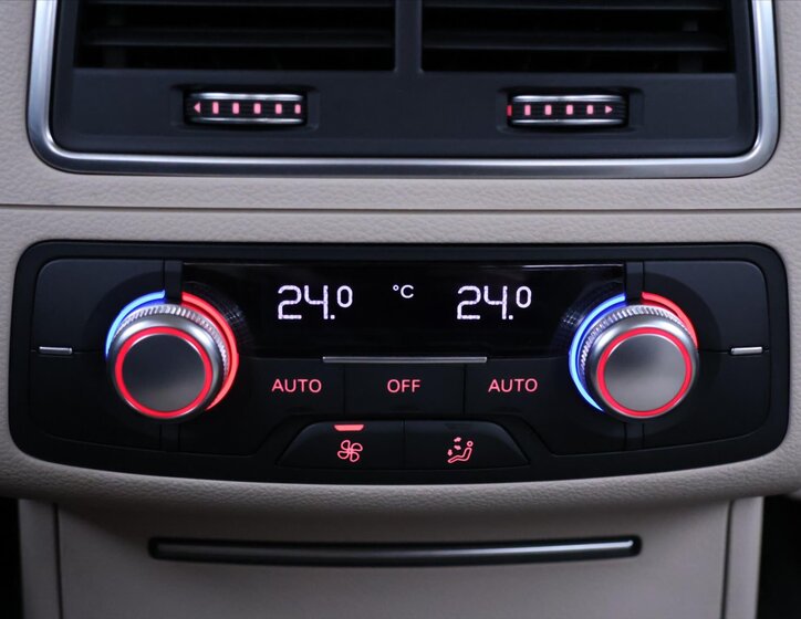 Audi A6 Sedan 3,0 l 235 kw