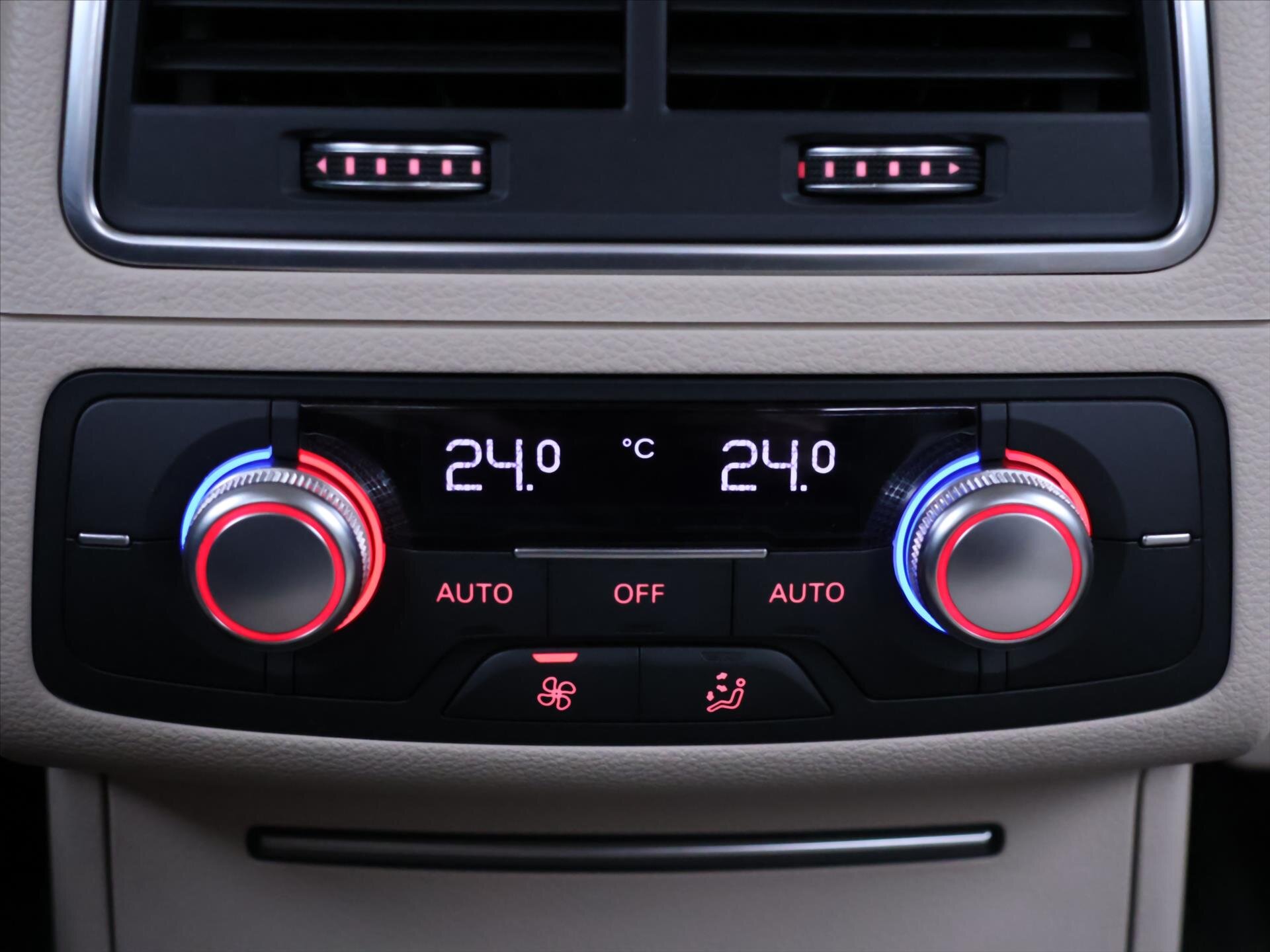 Audi A6 Sedan 3,0 l 235 kw