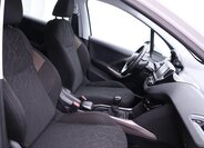 Peugeot 2008 SUV / Terénní 1,2 l 81 kw