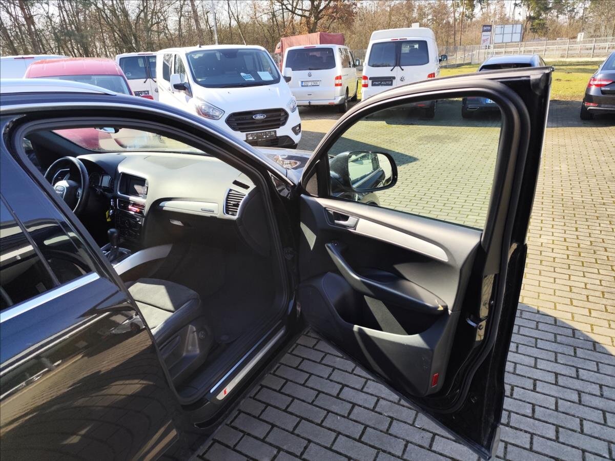 Audi Q5 Kombi 3,0 l 176 kw