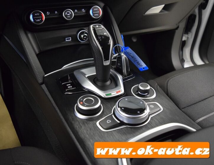 Alfa Romeo Stelvio SUV 0,0 140 kw