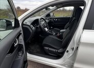 Nissan Qashqai SUV / Terénní 1,3 l 103 kw