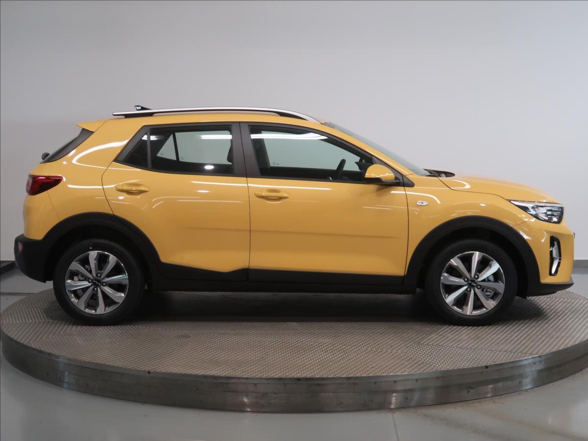 KIA Stonic SUV / Terénní 1,2 l 58 kw