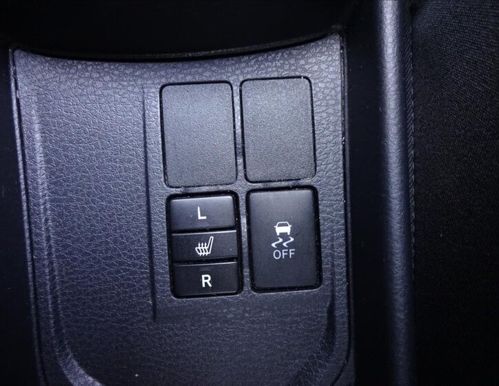 Toyota Yaris Kombi 1,3 l 73 kw