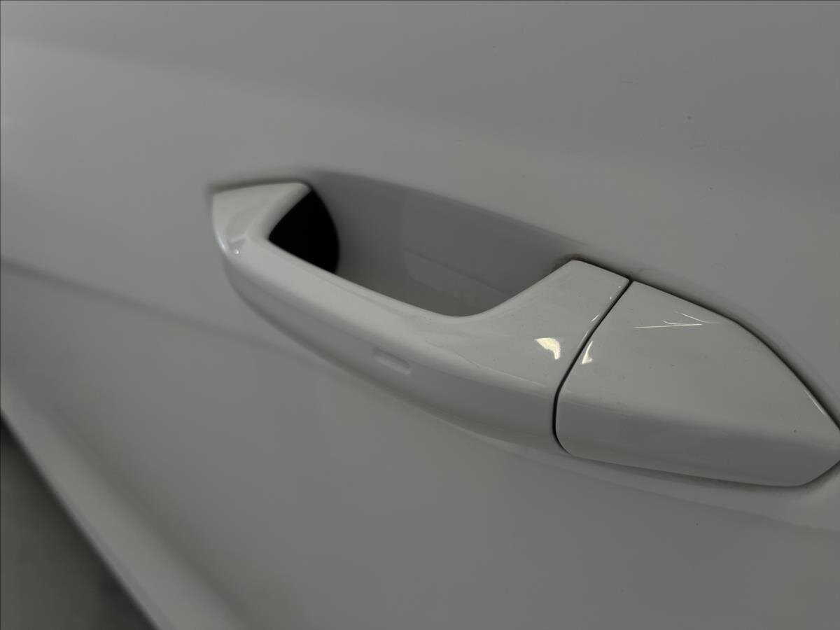 Škoda Octavia Kombi 2,0 l 85 kw