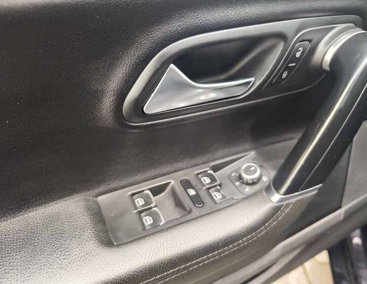 Volkswagen Passat CC Kupé 1,8 l 118 kw