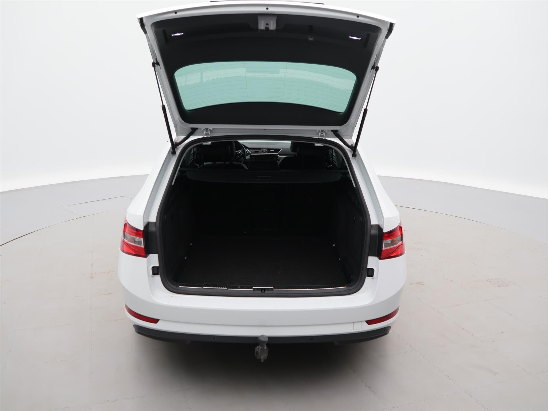 Škoda Superb Kombi 2,0 l 110 kw