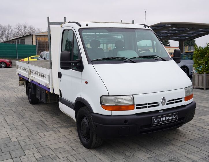 Renault Master 8