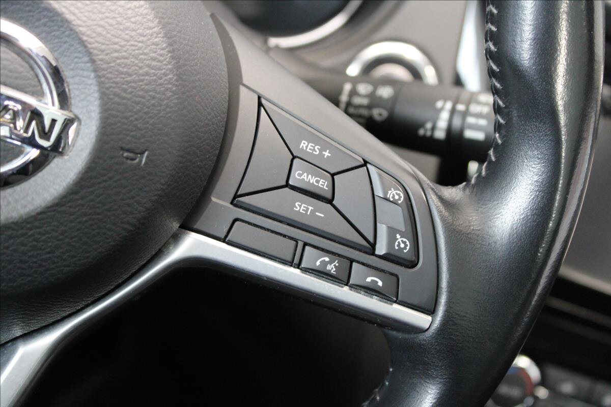 Nissan Qashqai SUV / Terénní 1,6 l 96 kw