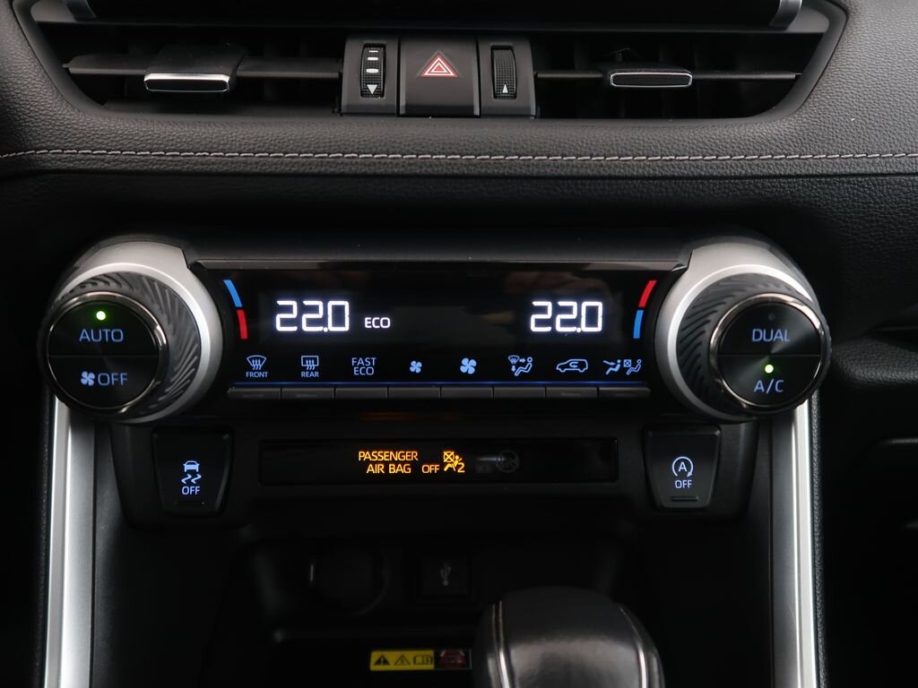 Toyota RAV4 SUV 2,0 l 129 kw