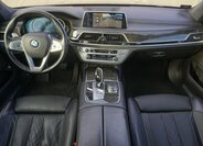BMW Řada 7 28