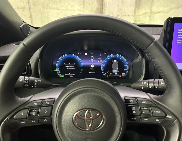 Toyota Yaris Hatchback 1,5 l 96 kw