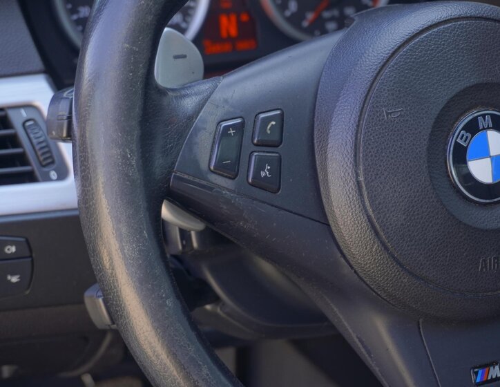 BMW M5 Sedan 5,0 l 373 kw